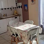 En Plein Coeur De L'ile D'oleron, Parentale.