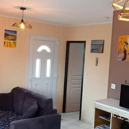 Apartment En Plein Coeur De L'ile D'oleron, Parentale. Dolus-d'Oleron